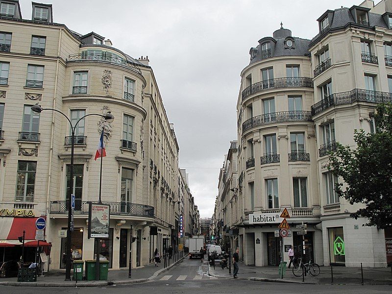 File:Rue de Caumartin.jpg