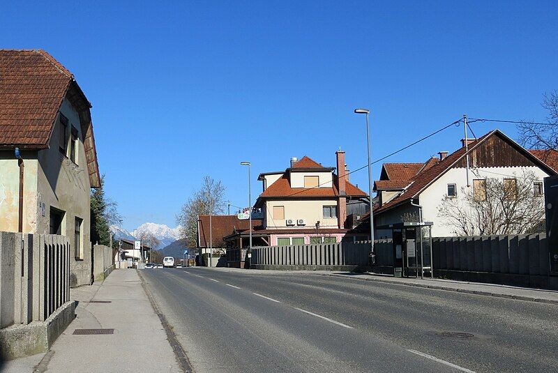 File:Vizmarje Ljubljana Slovenia.JPG