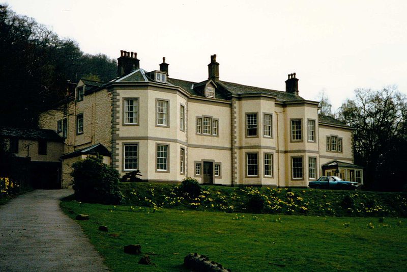 File:Barrow House.jpg