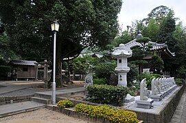 Chinju-dō, Butsu-dō, andHoma-dō of Mandara-ji Temple