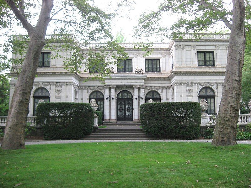 File:Moreland-Hoffstot House.jpg