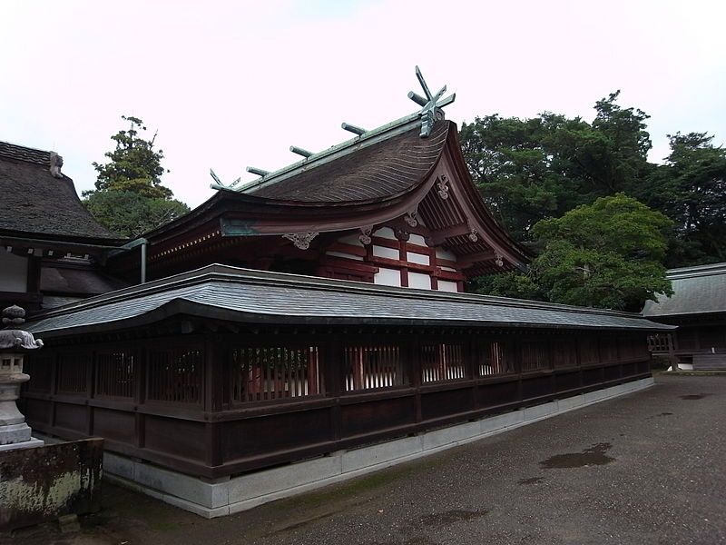 File:Munakata taisya honden.JPG