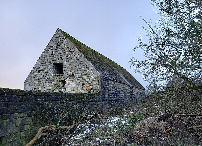 File:Myer's Lair Barn.jpg