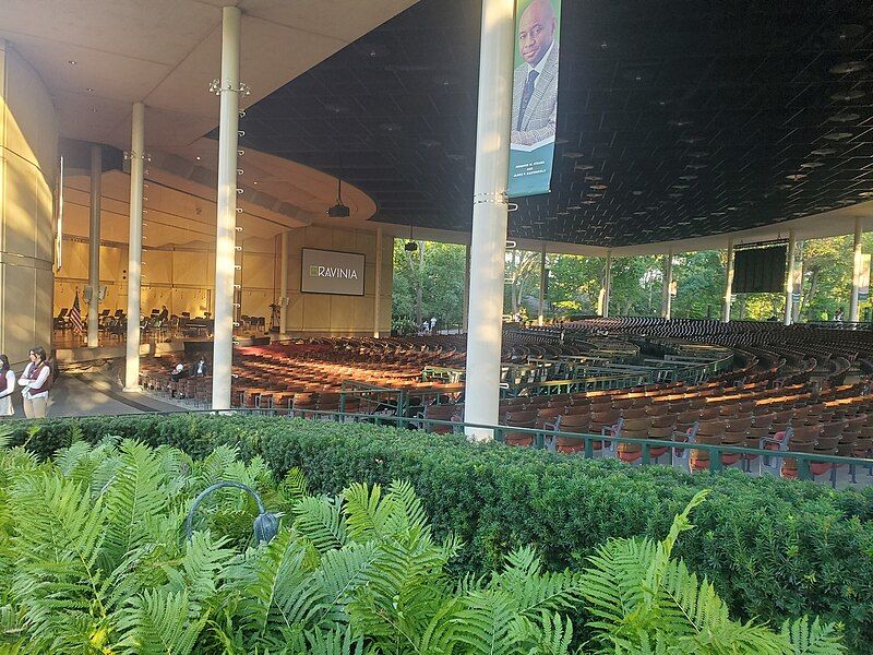 File:Ravinia Festival Pavilion.jpg