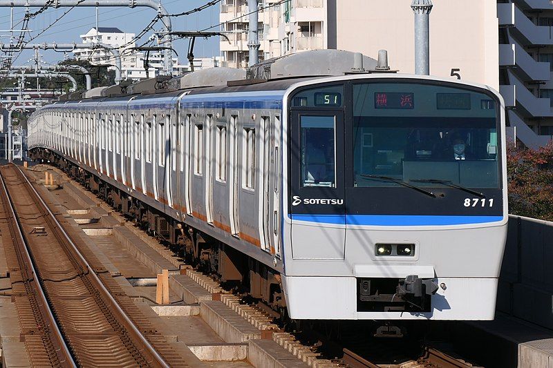 File:Sagami-Railway-8000-8711F.jpg