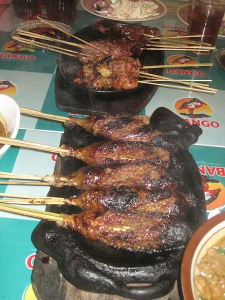 File:Sate Buntel.jpg