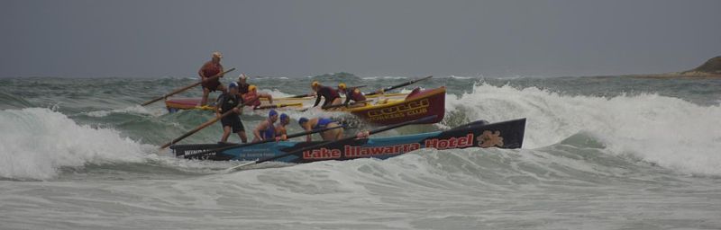 File:SurfBoatCompetitionAtIllawarraCarnival.jpg