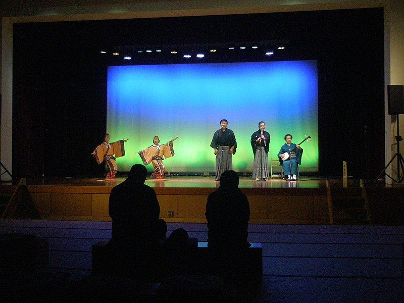 File:伝習演示室・江差追分（唄・踊り）実演-1.jpg