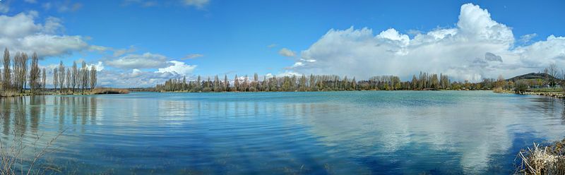 File:2013-03-20 14-01-02-lac-vesoul-vaivre.jpg