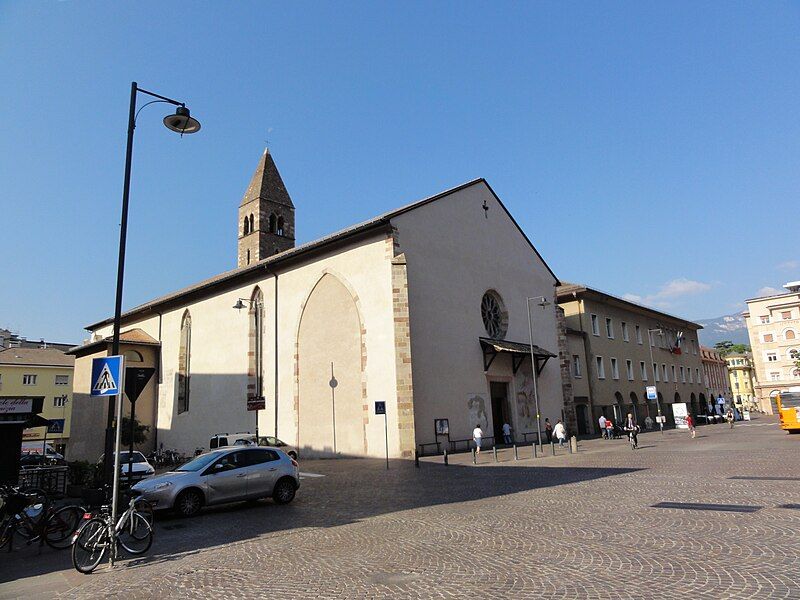 File:Dominican Church (Bolzano).jpg