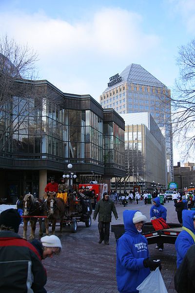 File:Saint Paul-Ordway-20070127.jpg