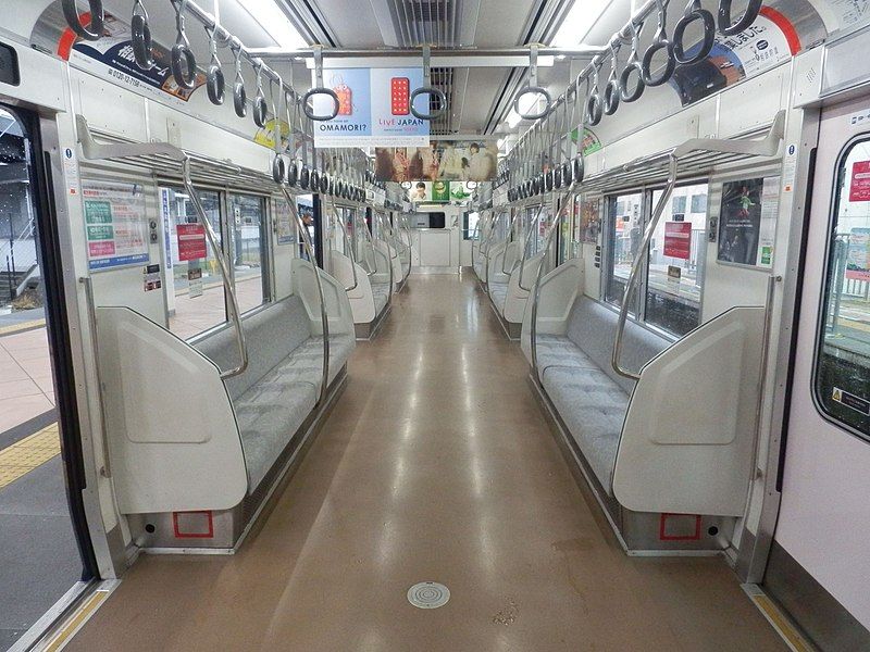 File:Sotetsu8000Renewal-inside1.jpg