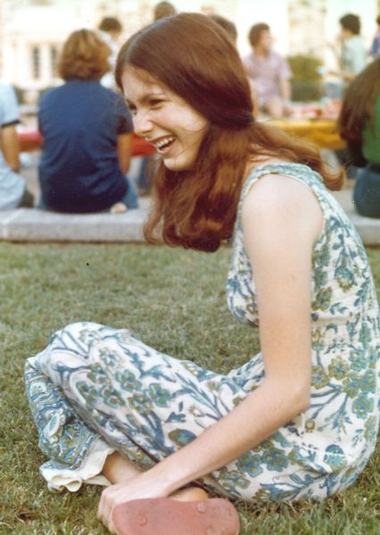 File:1970sgirl2.jpg