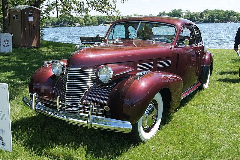 File:40 Cadillac (8942830512).jpg