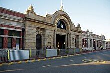 This is a photograph of the Fremantle railway station which connects Notre Dame to the rest of the Transperth network.