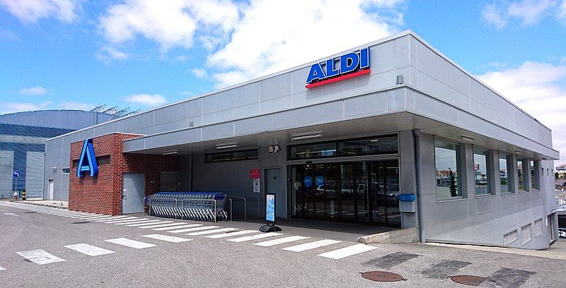 File:Aldi amadora.jpg