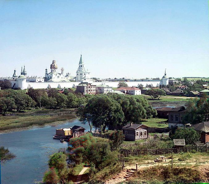 File:Alexandrov Kremlin 01.jpg