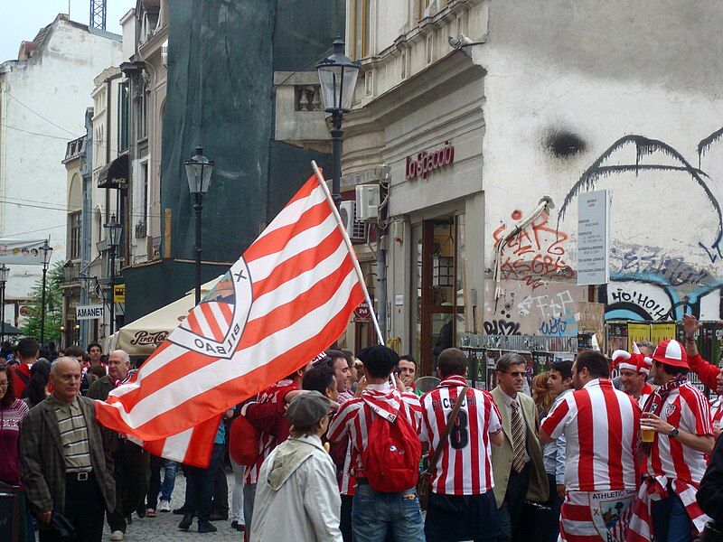 File:Bilbao fans.JPG