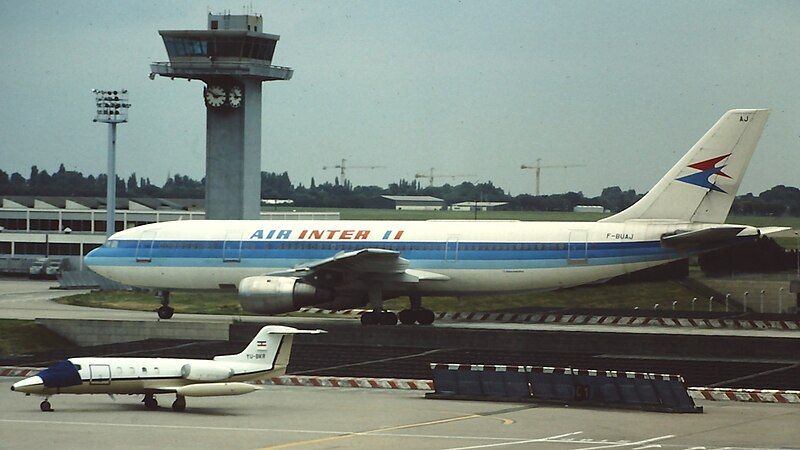 File:F-BUAJ-Airbus-A300B2-1981.jpg