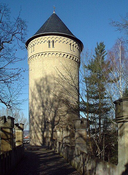 File:Gera Osterstein Bergfried.JPG