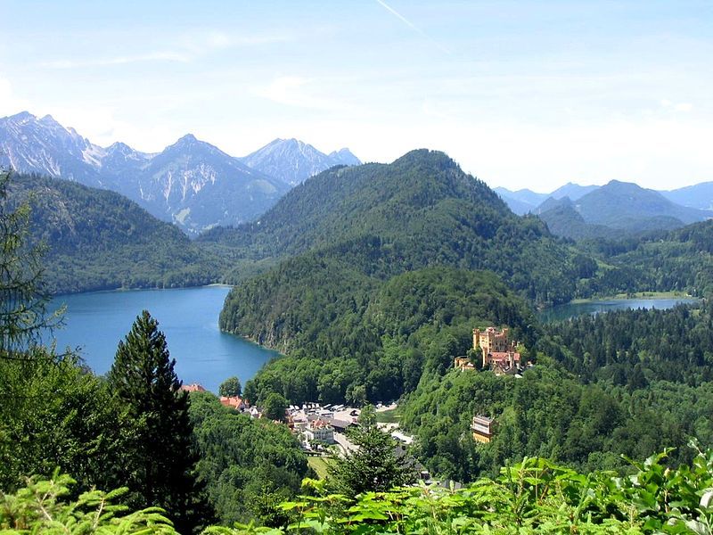 File:Hohenschwangau.jpg