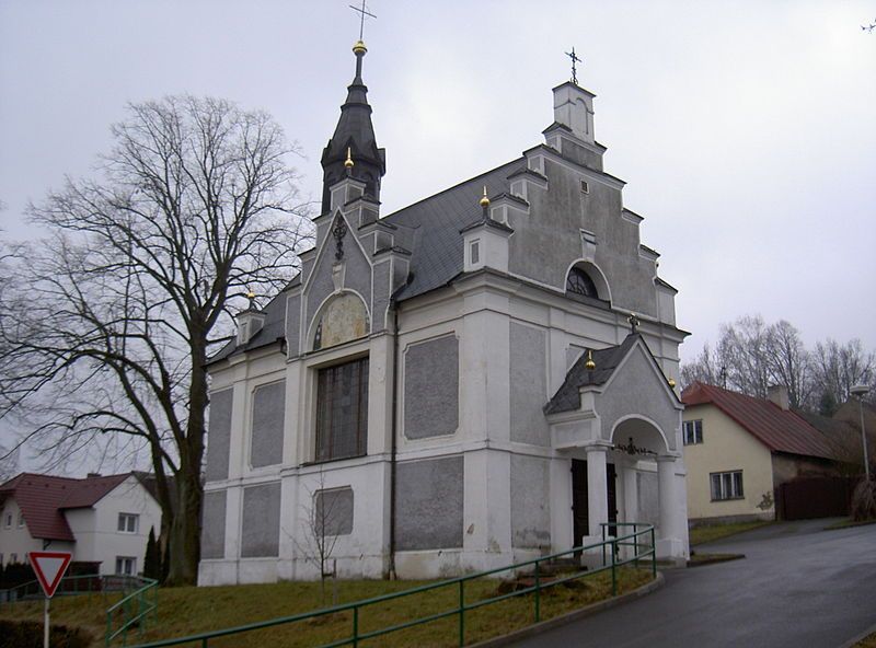 File:PostrekovKirche.JPG