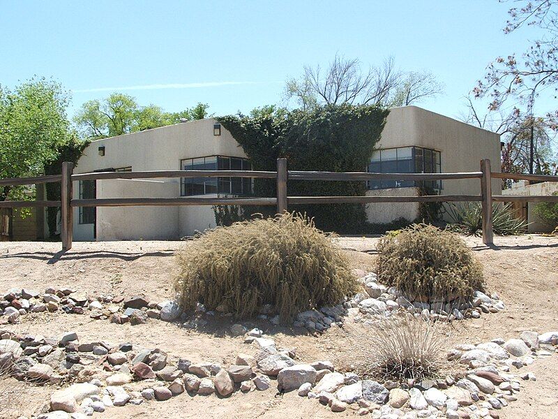 File:Unm extendeduniversity.jpg