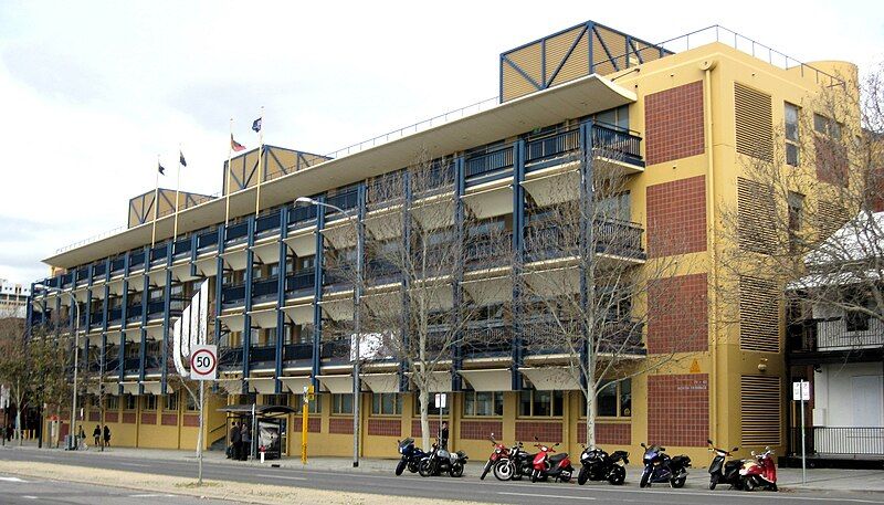 File:Yungondi Building, UniSA.jpg