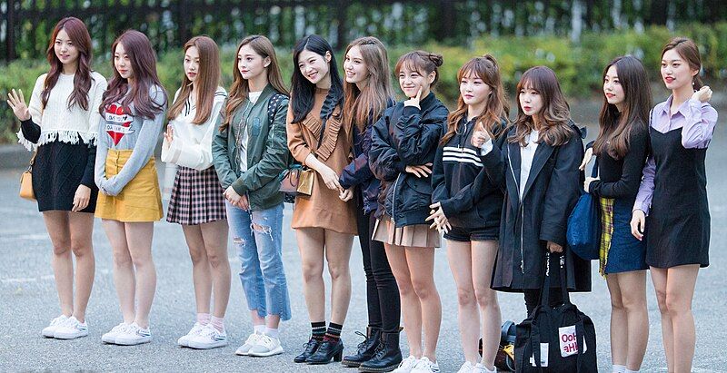 File:161021 뮤직뱅크 아이오아이.jpg