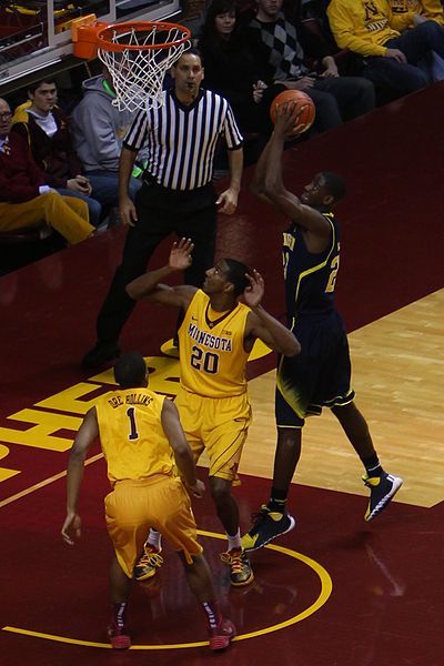 File:20140102 Caris LeVert.JPG