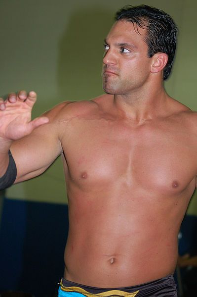 File:Aaron Stevens (wrestler).jpg