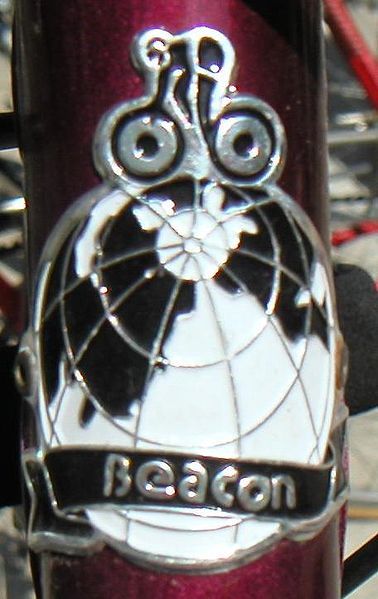 File:Beacon head badge.JPG