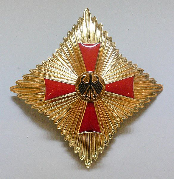 File:Bundesverdienstkreuz Stern.jpg