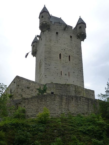 File:Burg Nassau-01.jpg