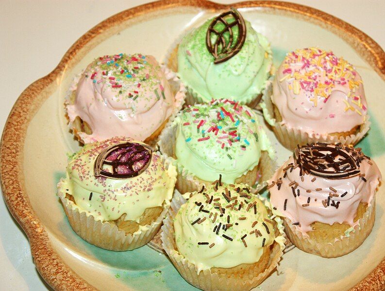 File:Cup cake.JPG