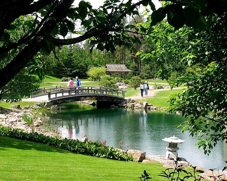 File:Devonian Japanese Garden.jpg