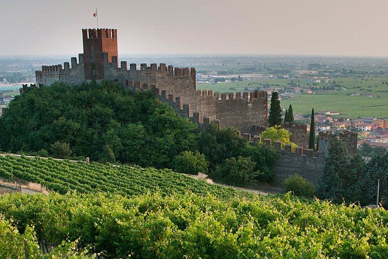 File:GR Soave Estate.jpg