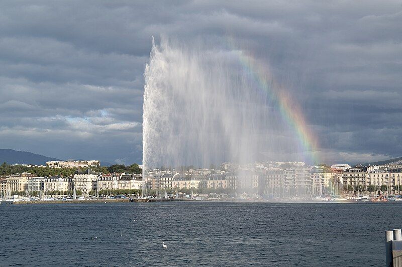 File:Jet d'eau Geneva.jpg