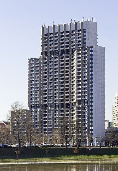 File:Mannheim Collini-Center 20101213.jpg