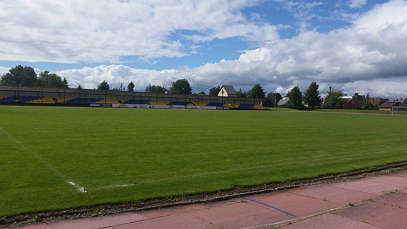 File:Pakruojo Stadionas.jpg