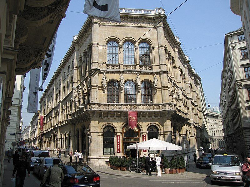 File:Palais Ferstel.jpg