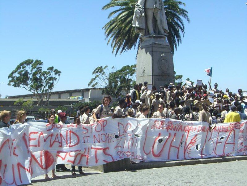 File:Police protest 2.JPG