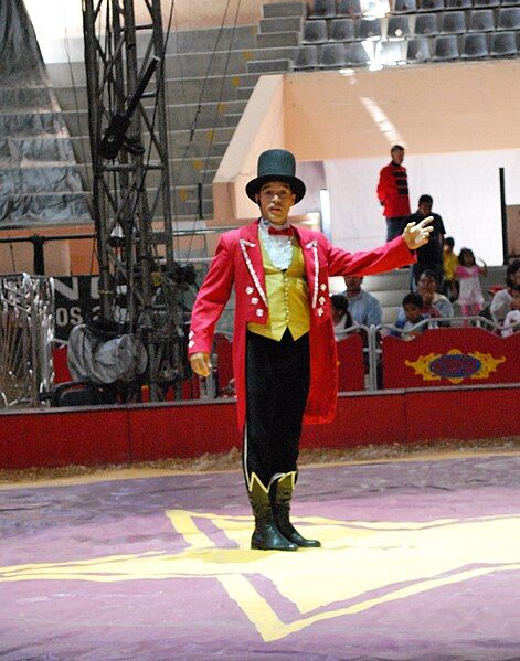 File:RingmasterAtaydeFeria09.JPG