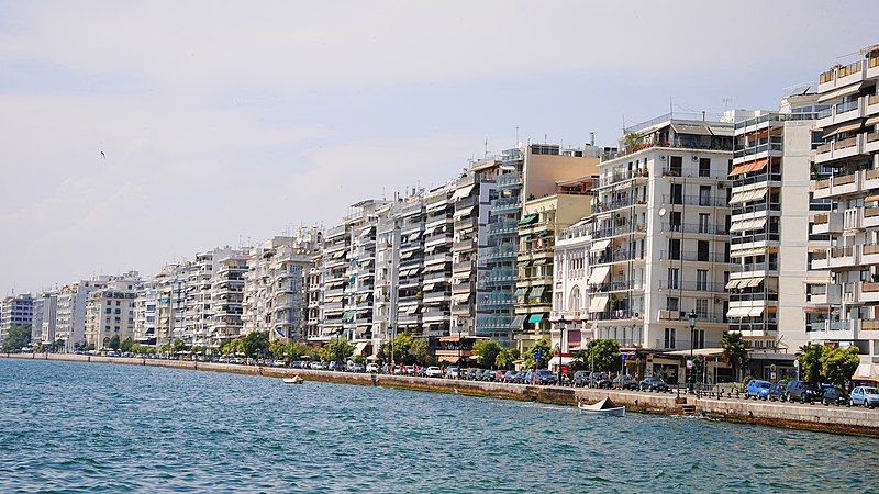 File:Seafront.jpg