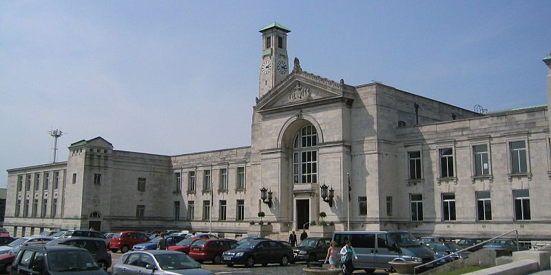 File:Southampton-CivicCentre-South.jpg