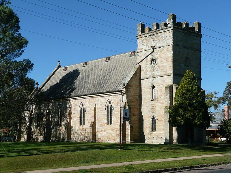 File:StJamesChurch.JPG