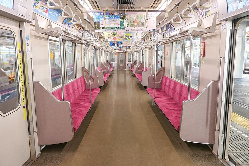 File:Tokyo-Metro Series05-838 Inside.jpg