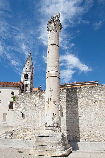 File:Zadar (36940811096).jpg