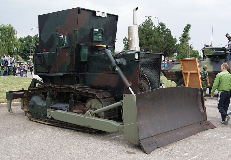 File:Blindirani buldozer.jpg