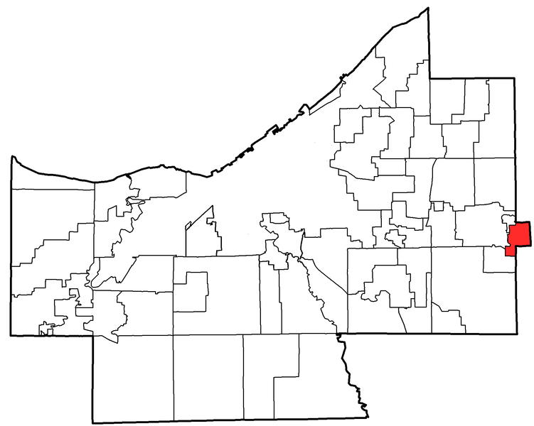 File:ChagrinFalls-CuyahogaCoOH.png